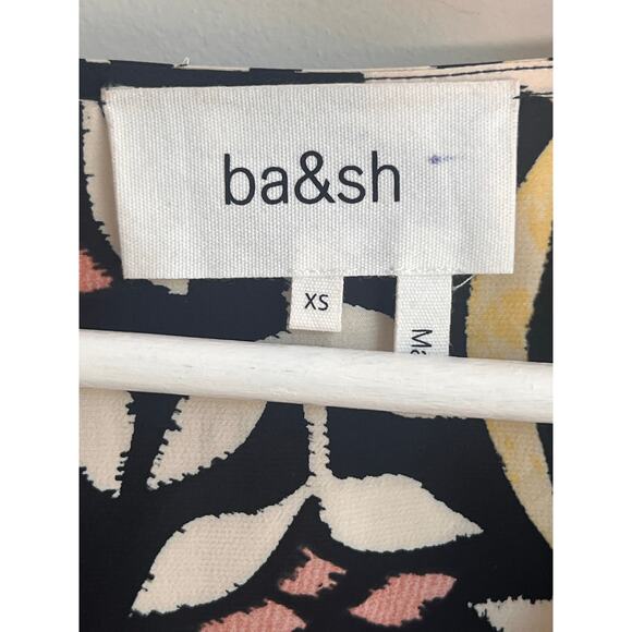 Ba&sh Cross 3/4 Sleeve V-Neck Blouse Black W/ Multicolored Leaf Print XS / US 2 - Picture 5 of 10